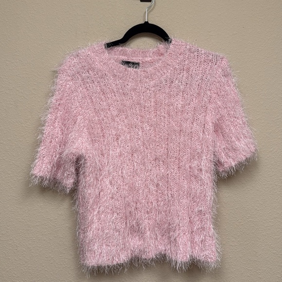 VICI FUAX FUR CROPPED TOP PINK - L - Picture 1 of 4
